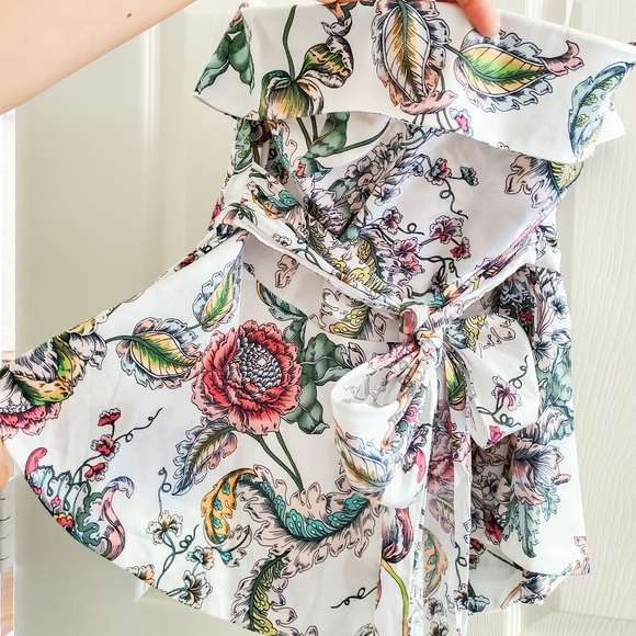 Top - Picture 2 of 3